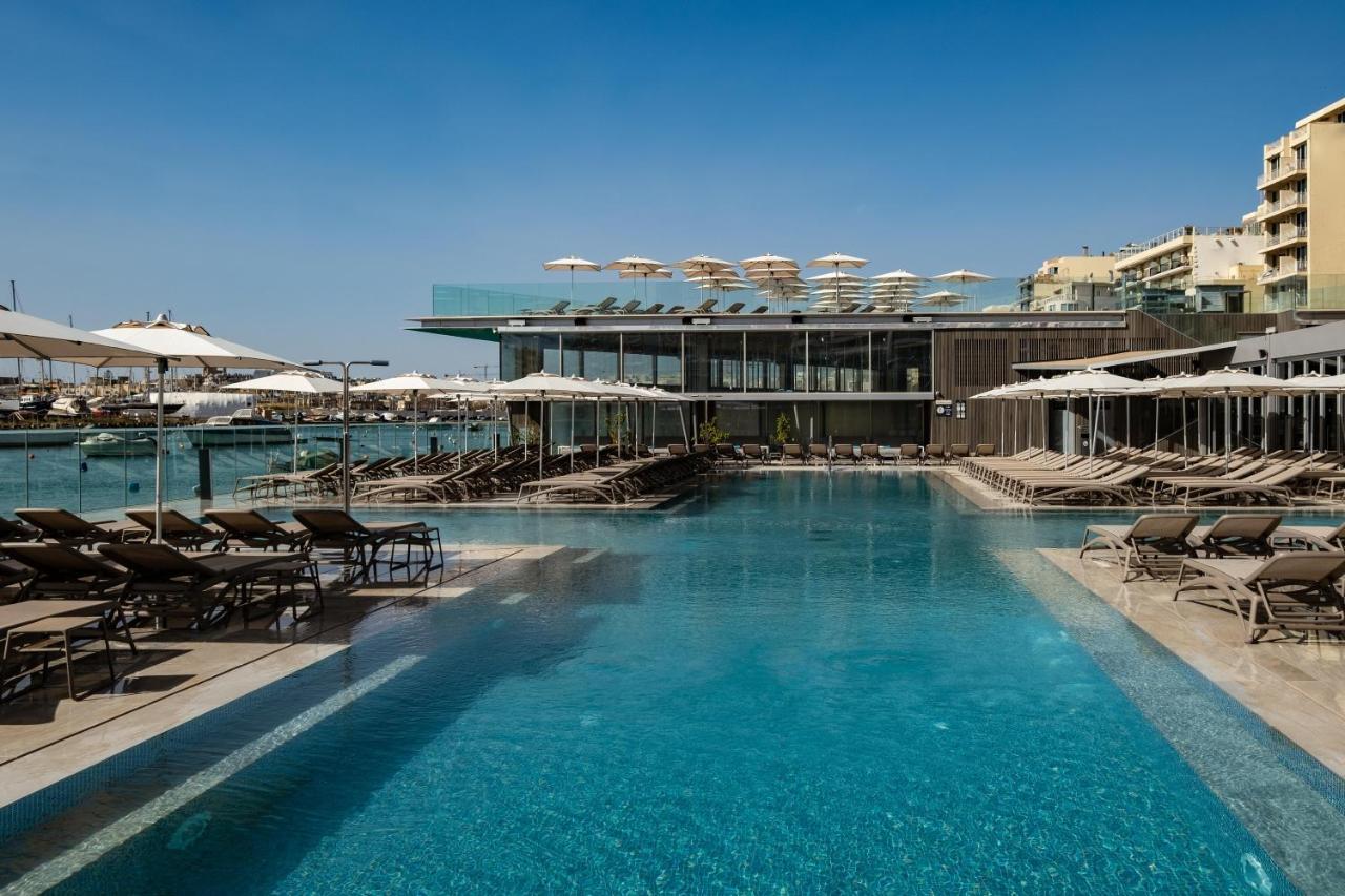 Gzira Strand Suites By Neu Collective מראה חיצוני תמונה