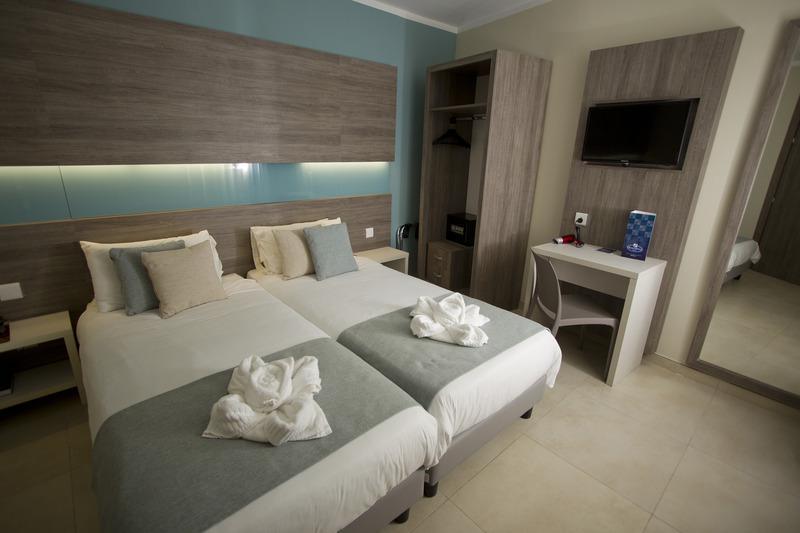 Gzira Strand Suites By Neu Collective מראה חיצוני תמונה